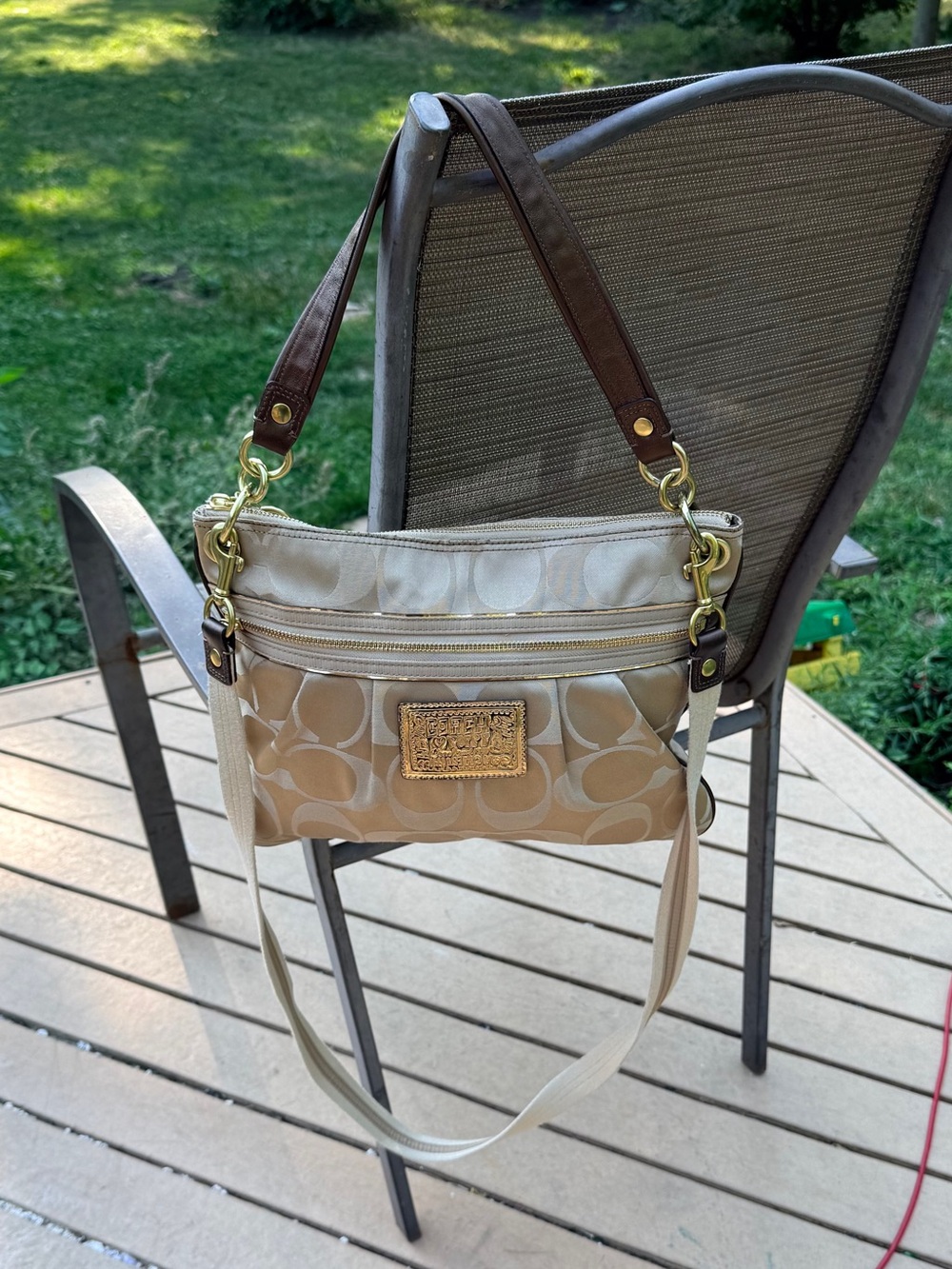 Coach Poppy Signature Sateen Groovy Bag - Picture 1 of 13